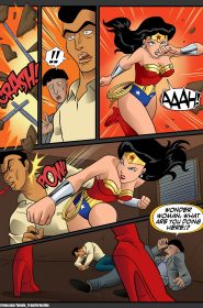 Locofuria - Anthro Wonder Woman vs Werewolf- x (3)